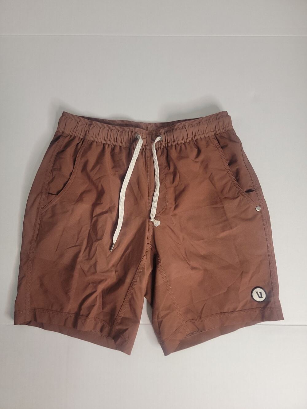 Vuori Kore Shorts Mens XS Brown Lined 8" Inseam Performance Stretch